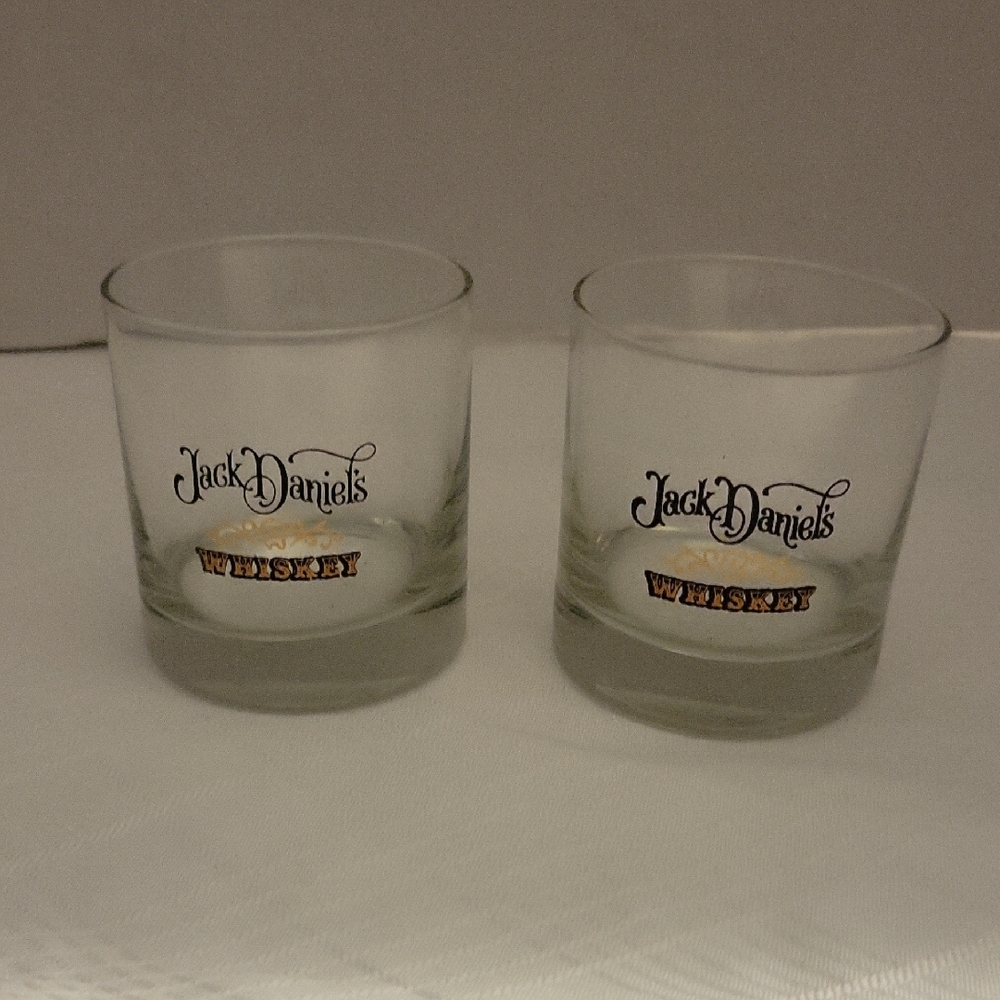 Jack Daniels White Drinkware Set Classic Whiskey Tumblers